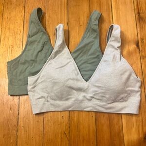 Set of 2 Comfortable Stretchy Bras - Size Large (Primark Brand)